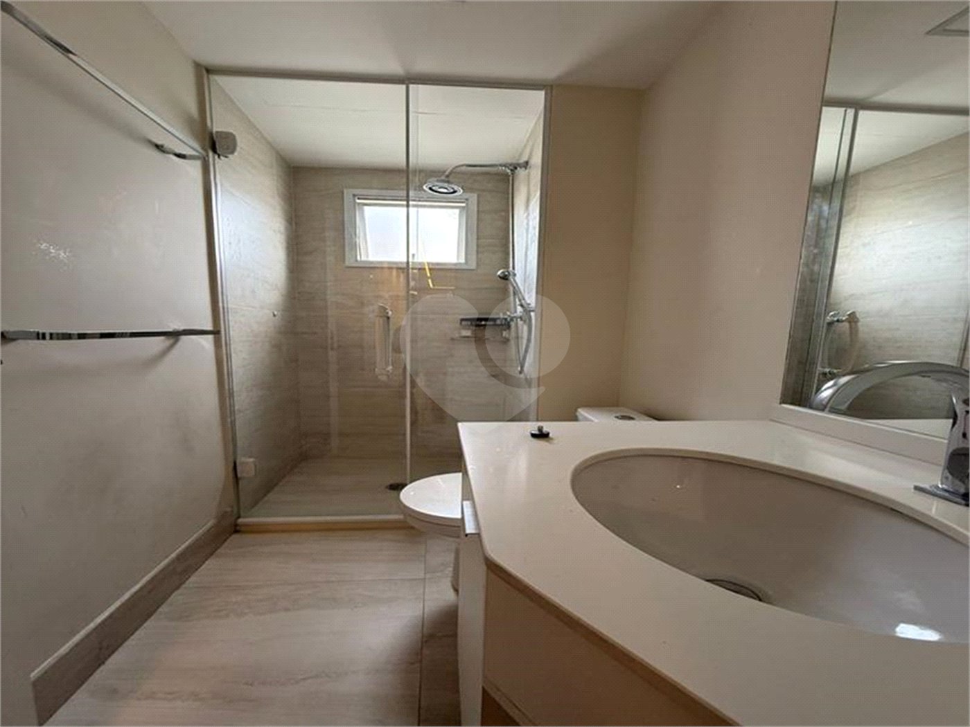 Apartamento à venda ou para alugar com 3 quartos, sendo 1 suíte, em Vila Andrade, São Paulo, SP