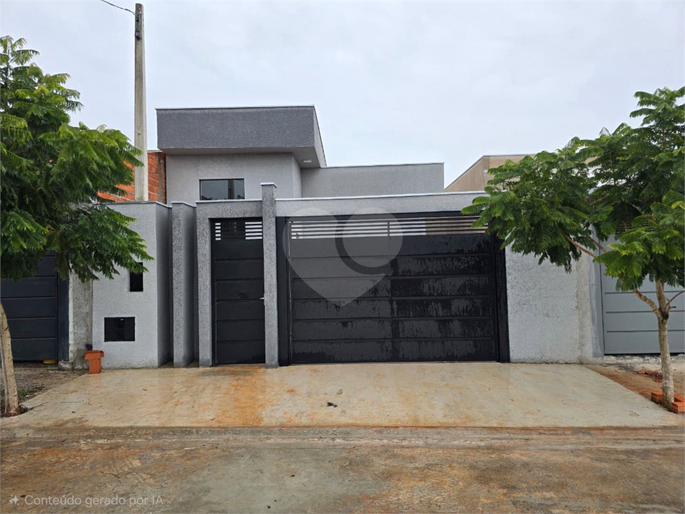 Casa à venda com 3 quartos, sendo 1 suíte, em Residencial Villaggio Di Capri, Itapetininga, SP