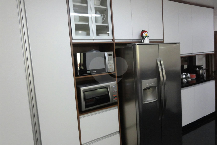 Sobrado à venda com 4 quartos, sendo 2 suítes,  em Mandaqui, São Paulo, SP