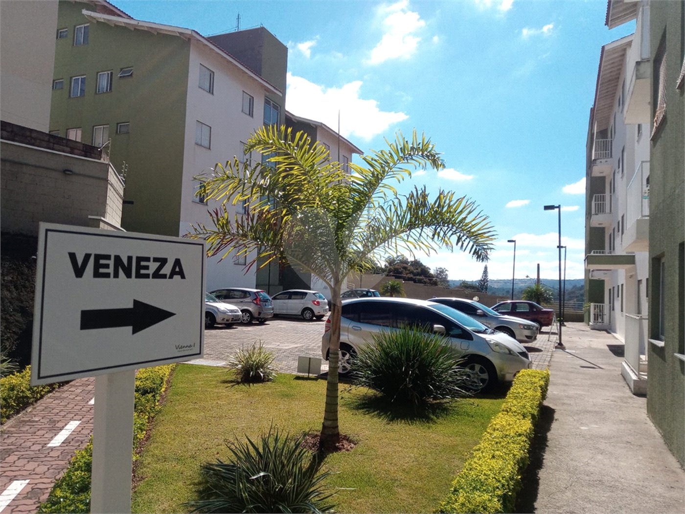 Apartamento para alugar com 2 quartos em Santa Claudina, Vinhedo, SP