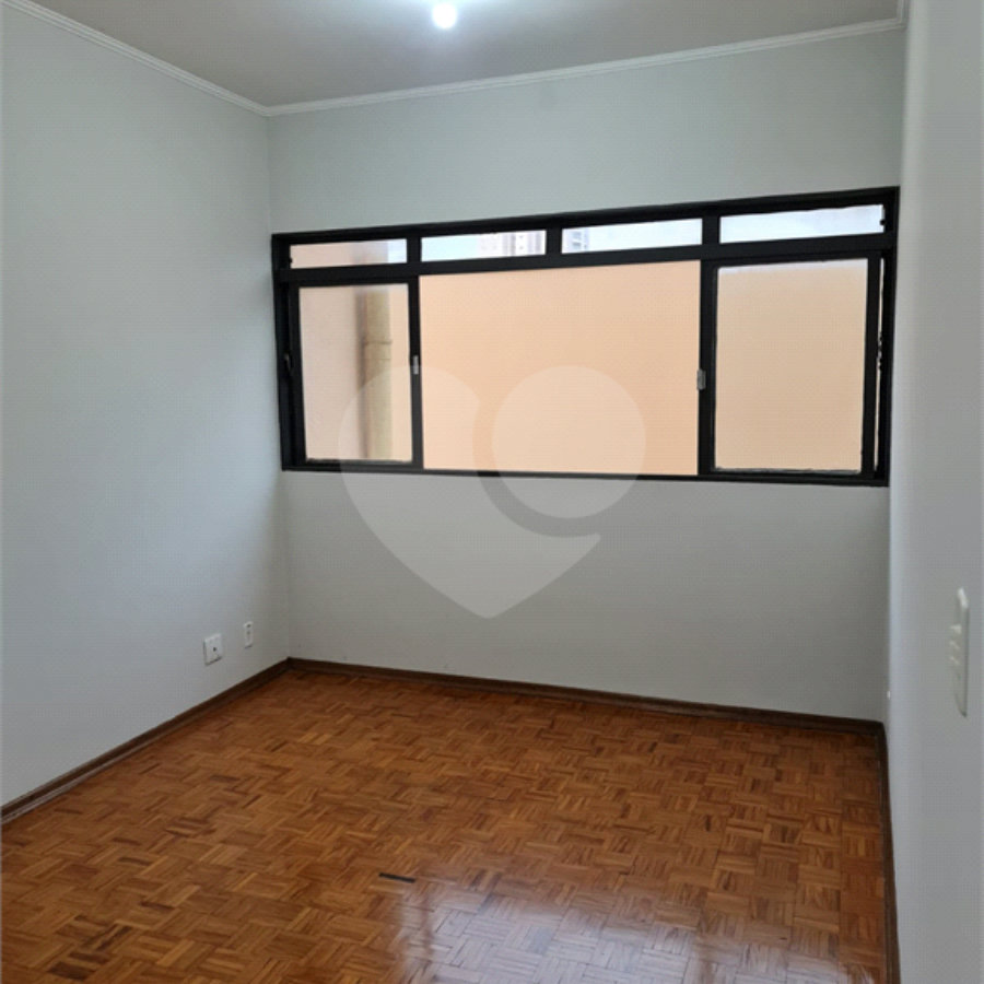 Apartamento à venda de 2 dormitórios no Edifício São José, Araraquara