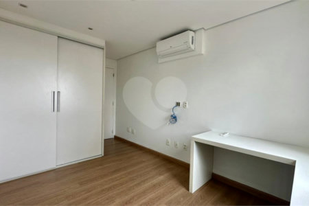 Apartamento à venda com 4 quartos, sendo 3 suítes, em Vila Leopoldina, São Paulo, SP