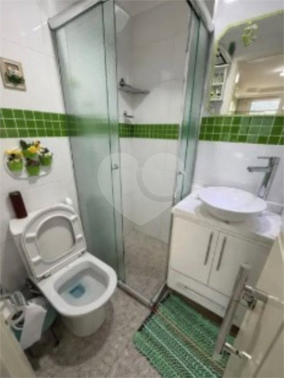 Apartamento à venda com 2 quartos em Jardim Mangalot, São Paulo, SP