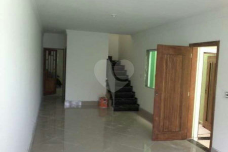 Casa Térrea à venda com 3 suítes em Vila Polopoli, São Paulo, SP