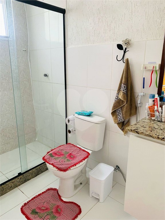 Casa à venda com 4 quartos, sendo 3 suítes, no condomínio Morada da Serra Residencial, Rio de Janeiro - RJ