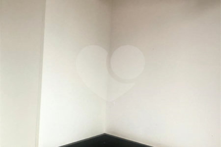 Apartamento à venda com 3 suítes em Vila Regente Feijó, São Paulo, SP