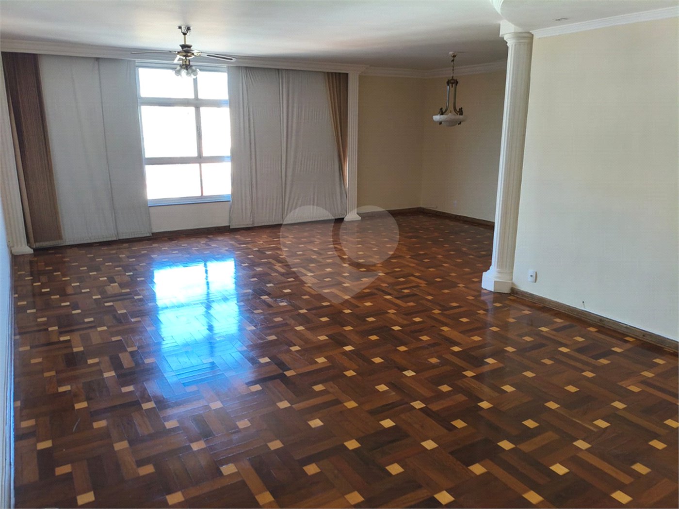 Apartamento à venda com 3 quartos, sendo 1 suíte,  em Lapa, São Paulo, SP