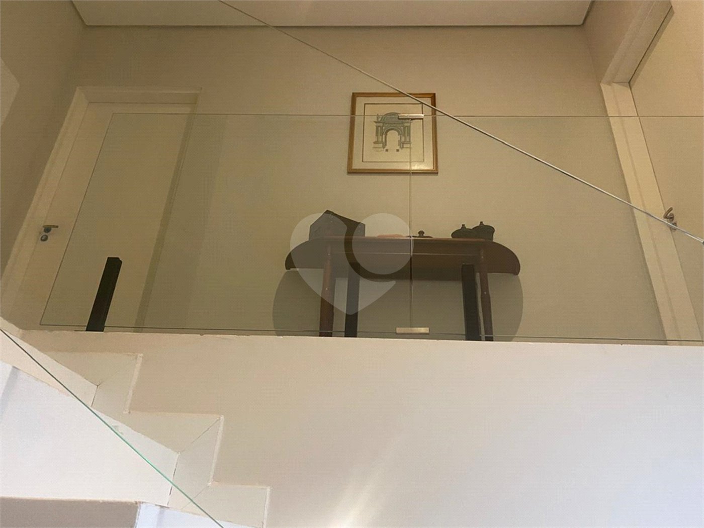 Casa à venda com 3 quartos, sendo 2 suítes, no condomínio Terras da Estância, Paulínia - SP