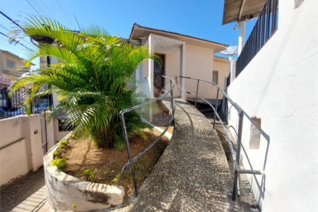 Casa à venda com 4 quartos em Vila Bonilha, São Paulo, SP