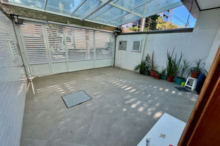 Casa com 4 dormitórios à venda, 208 m² por R$ 2.490.000,00 - Ponta da Praia - Santos/SP