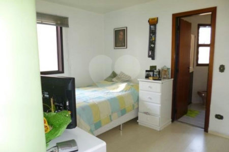 Apartamento à venda com 4 quartos, sendo 2 suítes, em Santana, São Paulo, SP