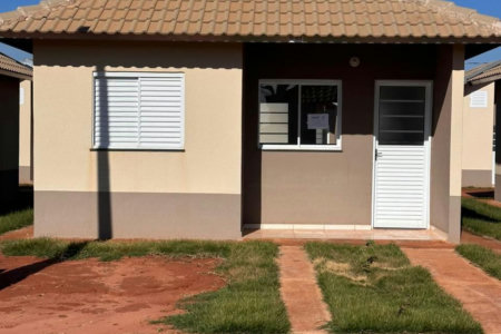 Casa à venda com 2 quartos em Bela Vista I, Três Lagoas, MS