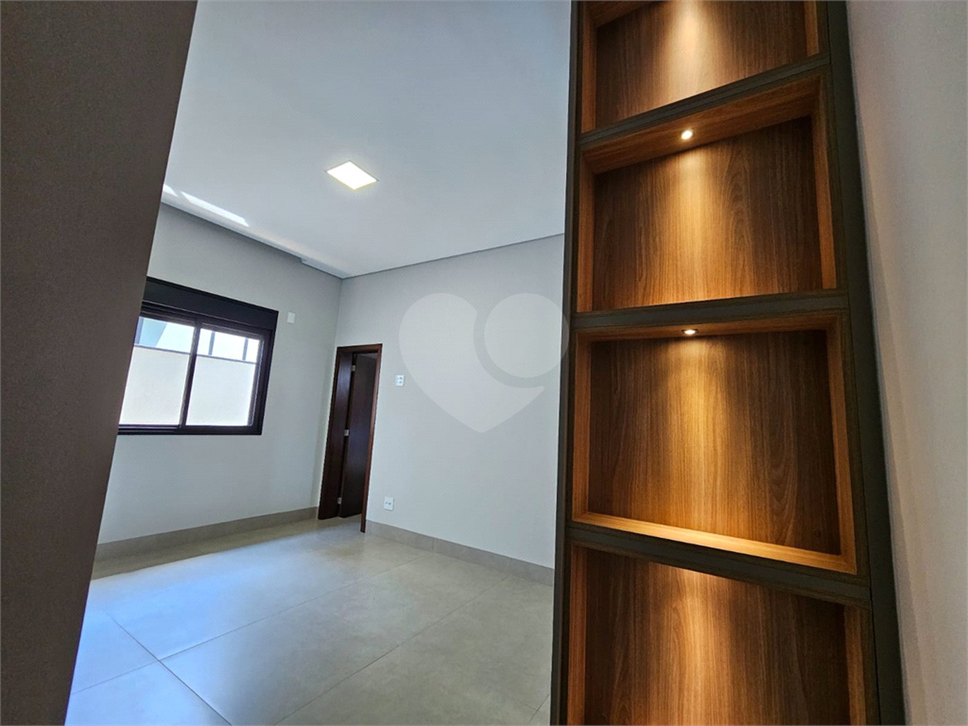 Casa à venda com 4 suítes no condomínio Residencial Terras de Siena, Ribeirão Preto - SP