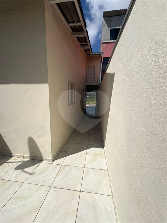 Casa Térrea à venda com 2 quartos em Jardim América, Poá, SP