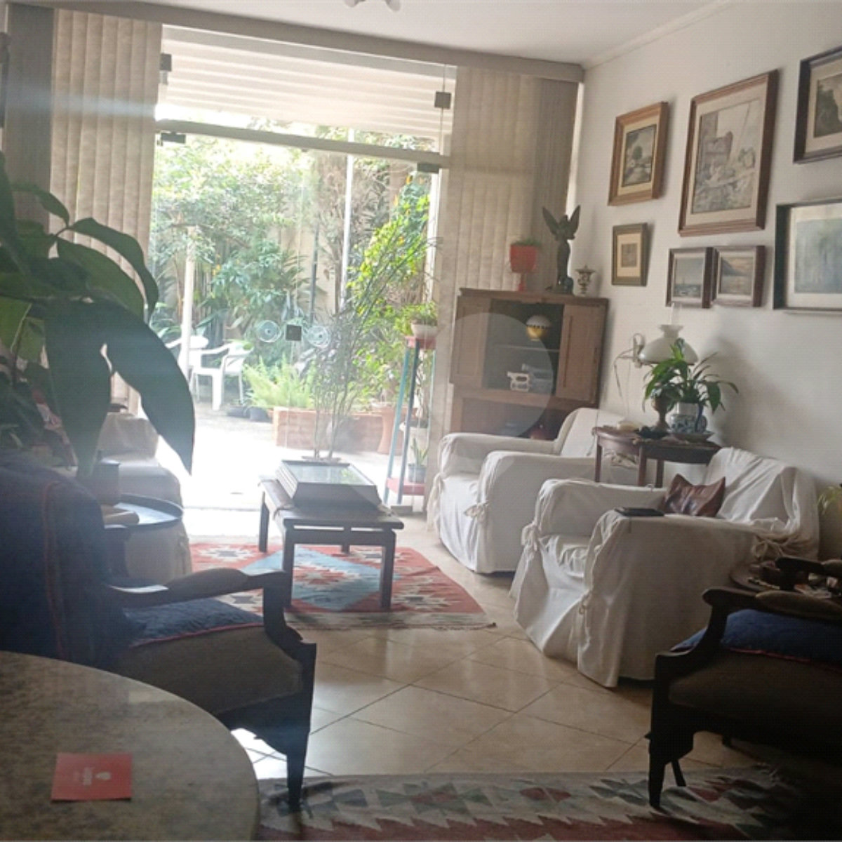 Sobrado à venda com 4 quartos, sendo 2 suítes, em Interlagos, São Paulo, SP