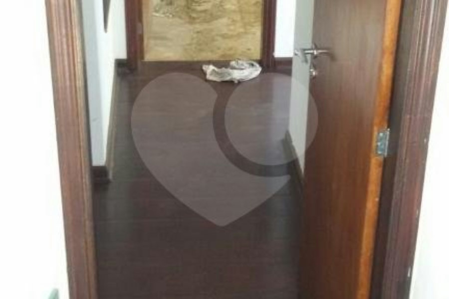 Casa à venda com 3 suítes em Vila Albertina, São Paulo, SP