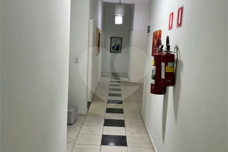 Casa à venda com 4 quartos em Jardim Oriental, São Paulo, SP