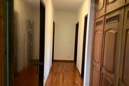 Apartamento à venda com 4 quartos, sendo 3 suítes,  em Pinheiros, São Paulo, SP