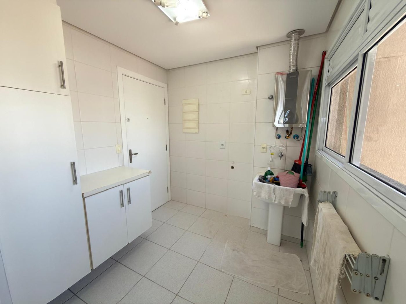 Apartamento com 3 dormitórios à venda, 80 m² por R$ 890.000,00 - Gonzaga - Santos/SP