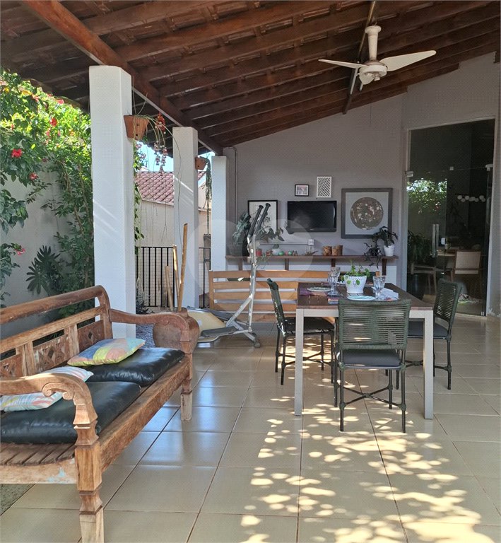 Casa à venda com 3 quartos, sendo 1 suíte, em Ribeirânia, Ribeirão Preto, SP