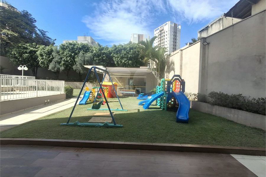Apartamento à venda com 3 quartos, sendo 1 suíte, em Santana, São Paulo, SP