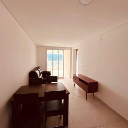 Apartamento com Varanda Gourmet em Condomínio Clube na Enseada – 2 Dormitórios