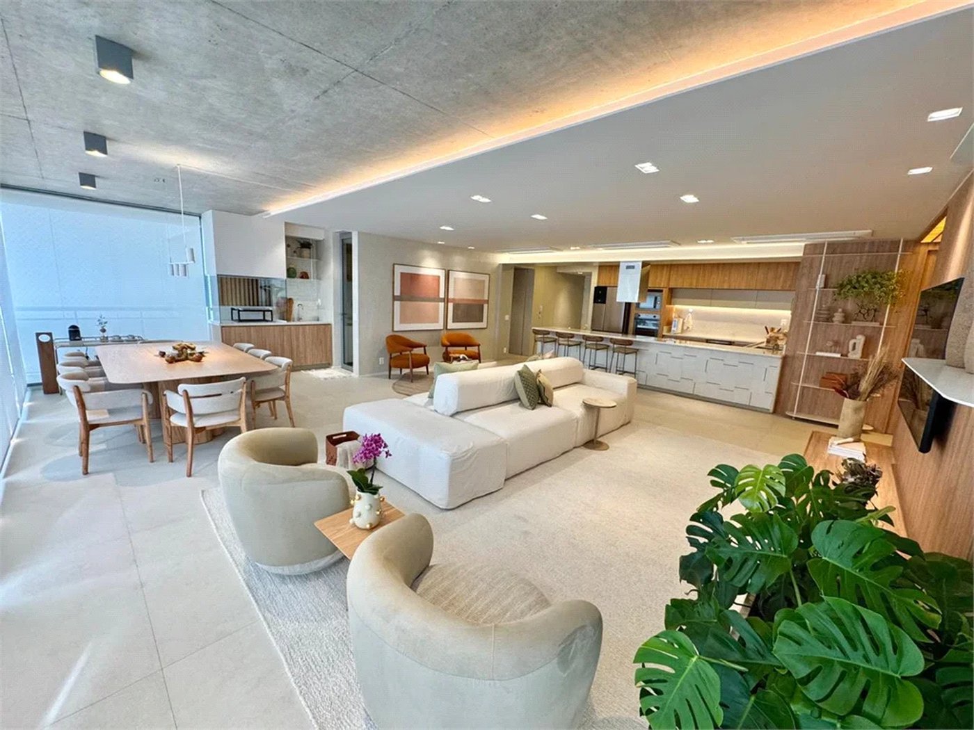 Apartamento à venda com 3 suítes em Jardim das Acácias, São Paulo, SP