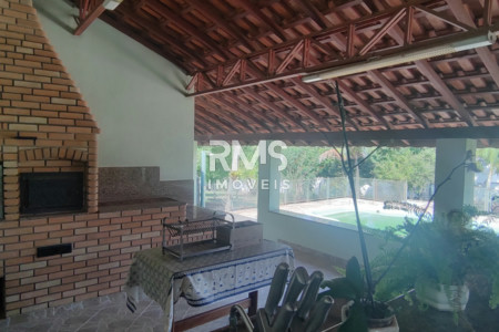 Chácara à venda com 4 quartos, sendo 2 suítes,  em Chácara Sete Quedas, Itu, SP