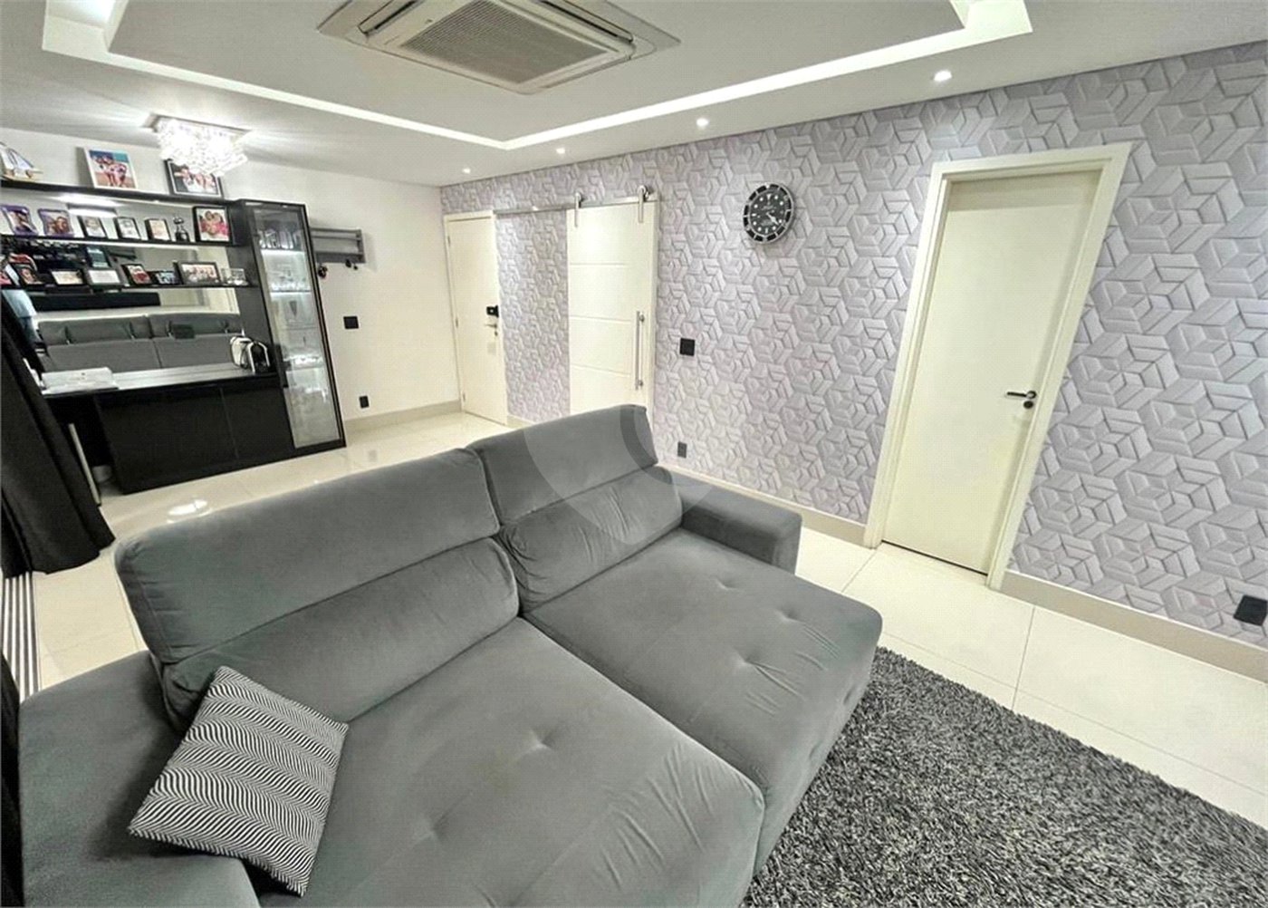 Apartamento à venda com 3 suítes em Parque São Jorge, São Paulo, SP