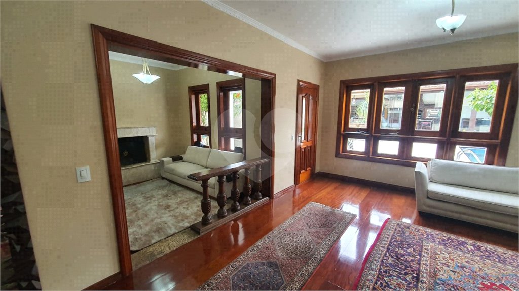 Casa à venda com 4 quartos, sendo 3 suítes, em Interlagos, São Paulo, SP