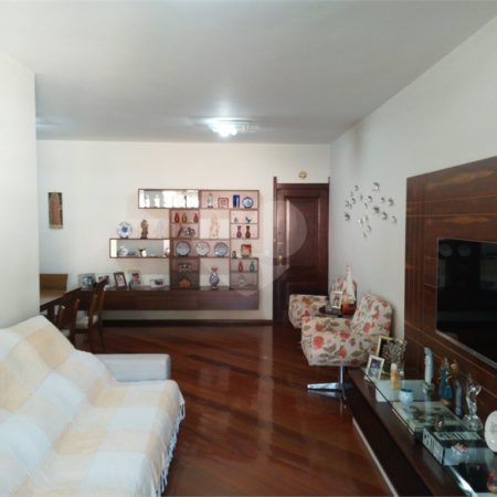 Apartamento à venda com 4 quartos, sendo 1 suíte, em Tijuca, Rio de Janeiro, RJ