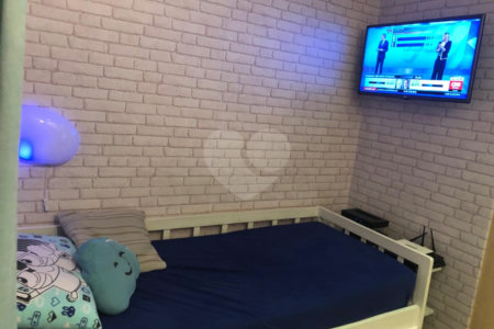 Sobrado à venda com 3 quartos, sendo 2 suítes,  em Vila Nivi, São Paulo, SP