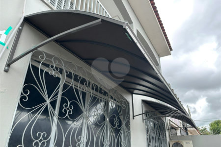 Sobrado à venda com 4 quartos, sendo 1 suíte,  em Jardim Santa Rosa, Araraquara, SP