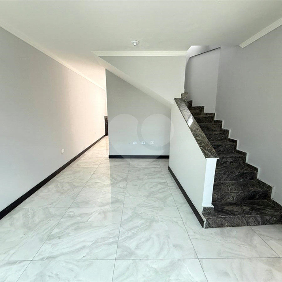 Casa à venda com 3 quartos, sendo 1 suíte, em Vila Rosália, Guarulhos, SP