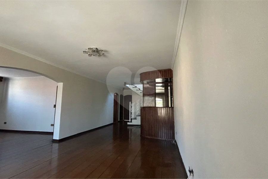 Venda Casa com 4 Dormitórios no Parque Santa Cecília