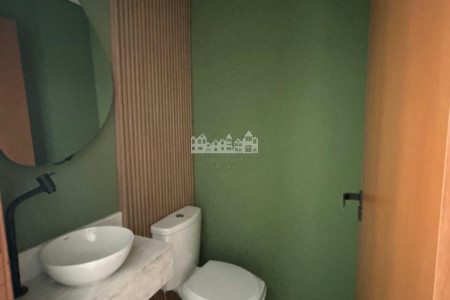 Apartamento à venda com 3 quartos, sendo 1 suíte, no centro de Atibaia - SP