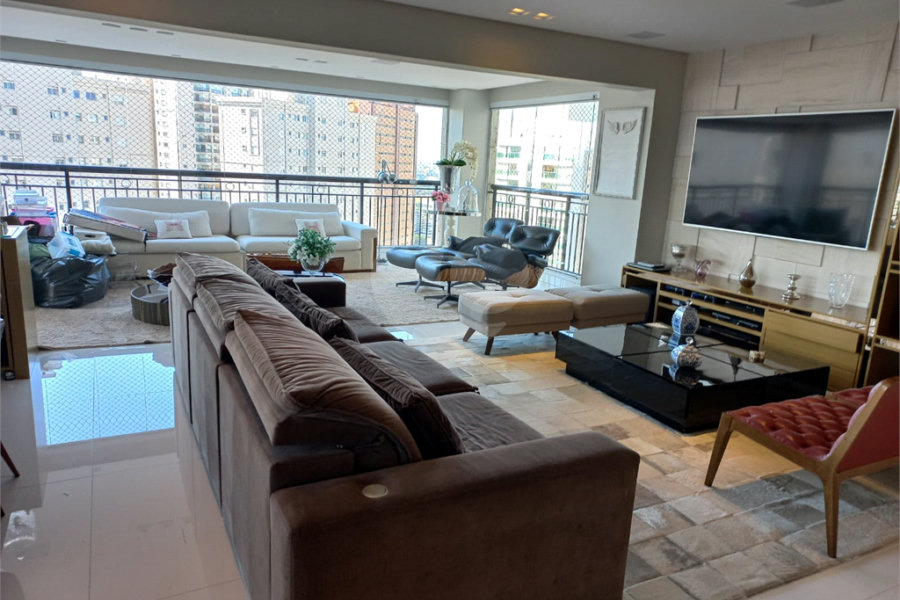 Apartamento à venda com 4 suítes em Santa Teresinha, São Paulo, SP