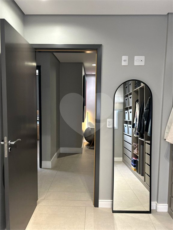 Apartamento à venda com 3 quartos, sendo 1 suíte, em Vila Scarpelli, Santo André, SP