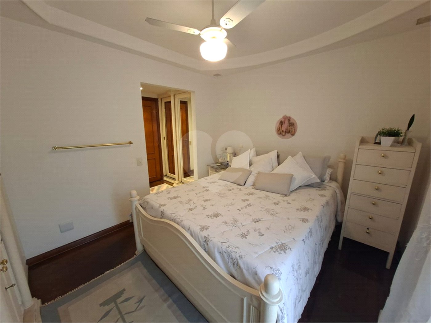 Cobertura à venda com 4 quartos, sendo 3 suítes,  em Vila Progredior, São Paulo, SP