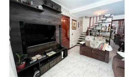 Casa à venda com 3 quartos, sendo 1 suíte,  em Vila Boaçava, São Paulo, SP
