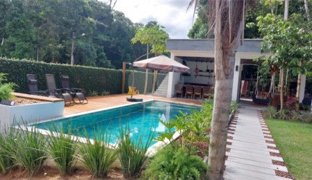 Casa à venda com 2 quartos, sendo 1 suíte, no Centro, Santa Cruz Cabrália, BA