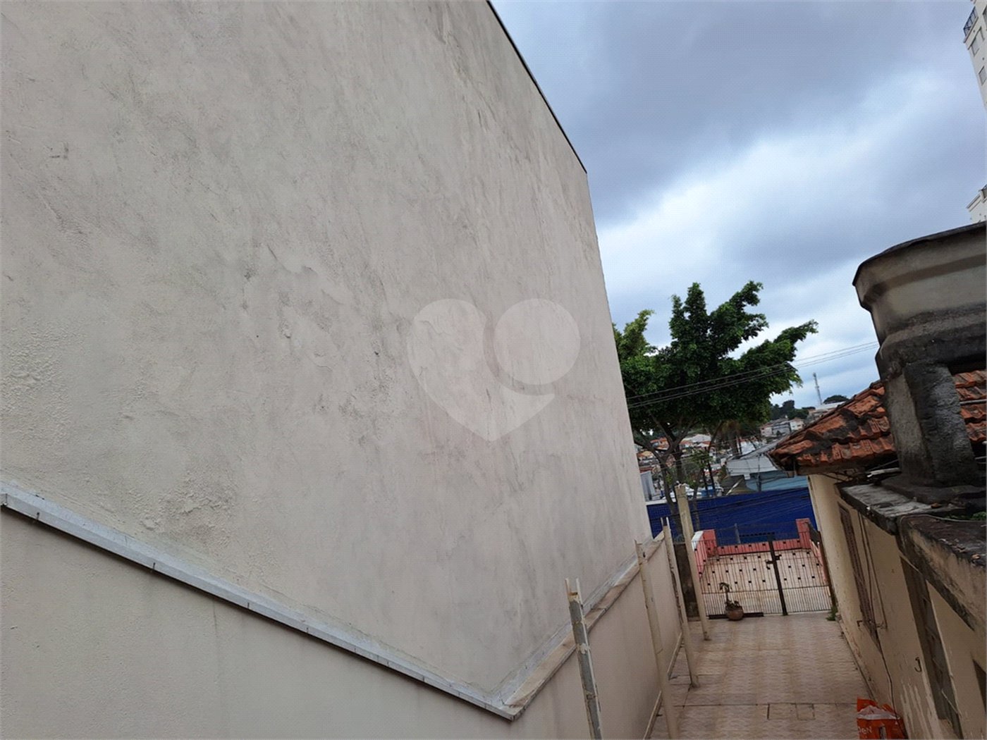 Casa Térrea à venda com 5 quartos, sendo 3 suítes,  em Vila Mazzei, São Paulo, SP