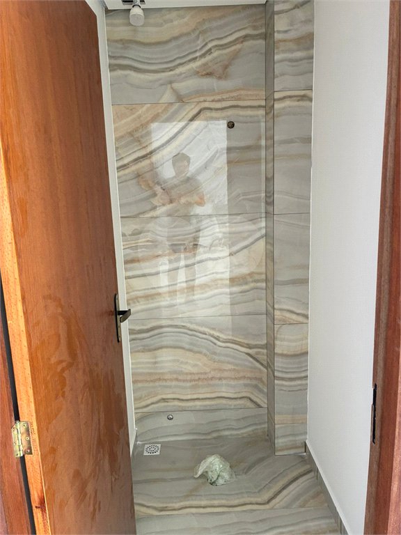 Sobrado à venda com 3 quartos, sendo 1 suíte,  em Calmon Viana, Poá, SP