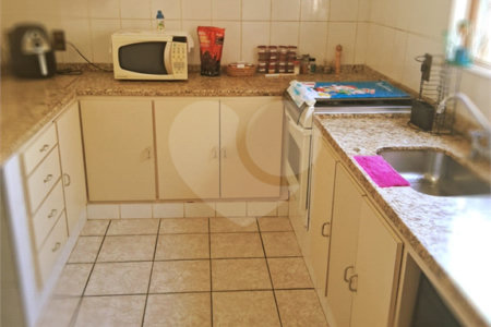 Casa à venda com 3 quartos, sendo 1 suíte, no condomínio Acmti - Colinas do Mosteiro, Terras de Itaici e Recanto dos Pássaros, Indaiatuba - SP