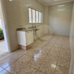 Sobrado à venda com 3 quartos, sendo 2 suítes, em Jardim Rossignatti, Indaiatuba, SP