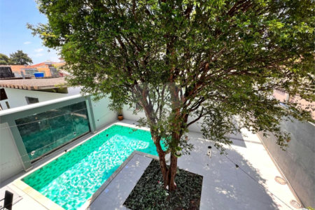 Casa à venda com 3 quartos, sendo 1 suíte, em Jardim Oriental, São Paulo, SP