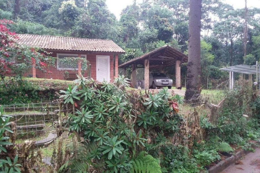 Casa Térrea à venda com 3 quartos, sendo 1 suíte, em Santa Inês, Caieiras, SP