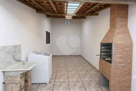 Sobrado à venda com 4 quartos, sendo 1 suíte, em Jardim Wanel Ville V, Sorocaba, SP