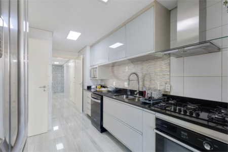 Apartamento à venda ou para alugar com 3 suítes em Brooklin, São Paulo, SP