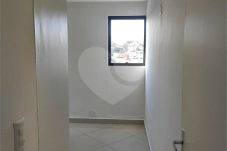 Apartamento à venda com 2 quartos em Jardim Taboão, São Paulo, SP